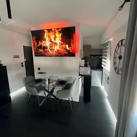 Black Pearl : Basel, Wifi, Parking * Saint-Louis (Haut-Rhin)